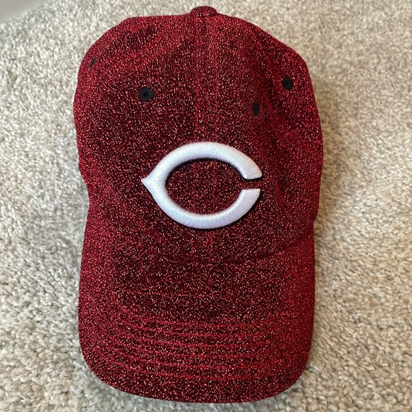 Cincinnati Reds Women’s baseball cap - Picture 1 of 7